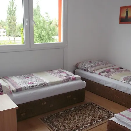 Hostel Touring & Sport *