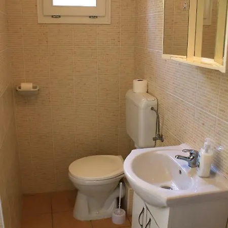 Touring & Sport Hostel *