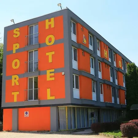 Touring & Sport